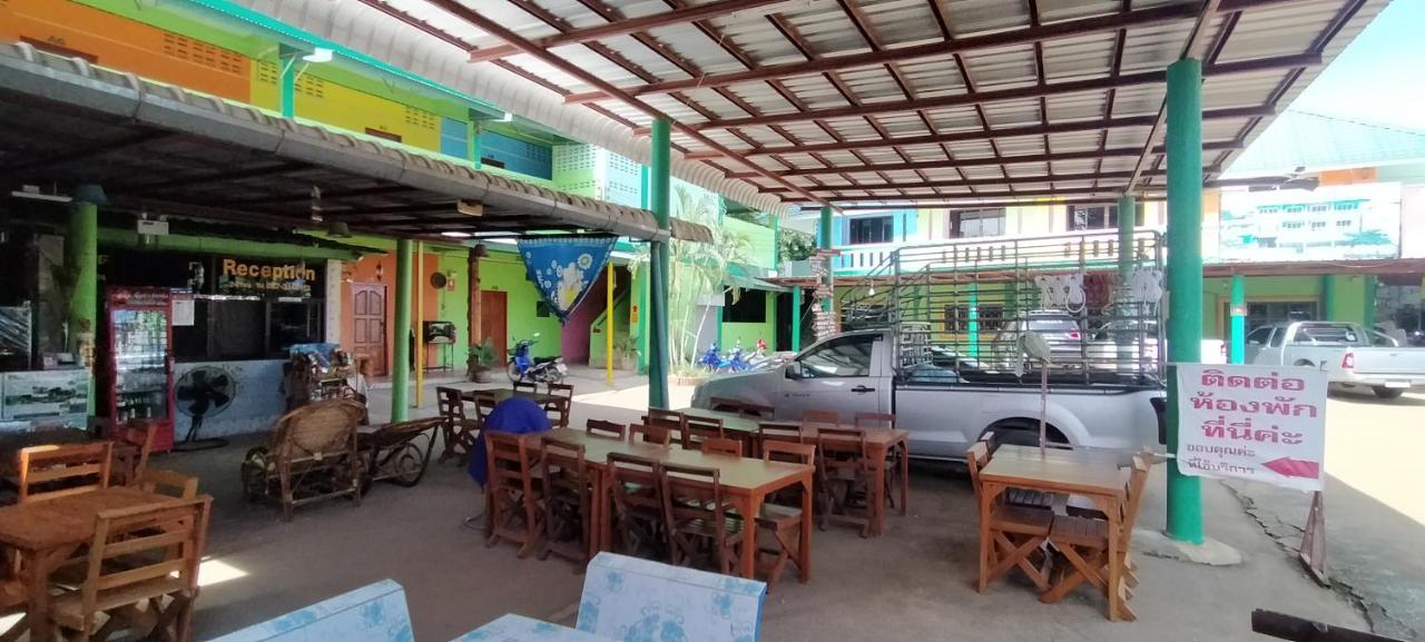 Ruengsrisiri Guesthouse Sukhothai Dış mekan fotoğraf