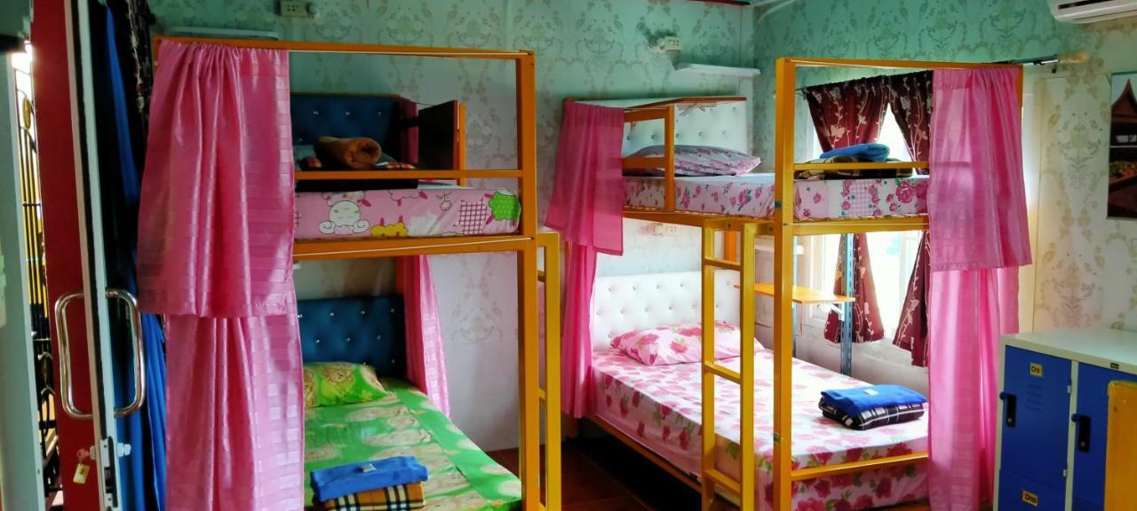 Ruengsrisiri Guesthouse Sukhothai Dış mekan fotoğraf