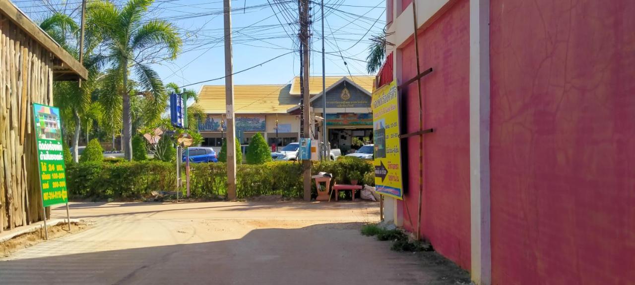Ruengsrisiri Guesthouse Sukhothai Dış mekan fotoğraf