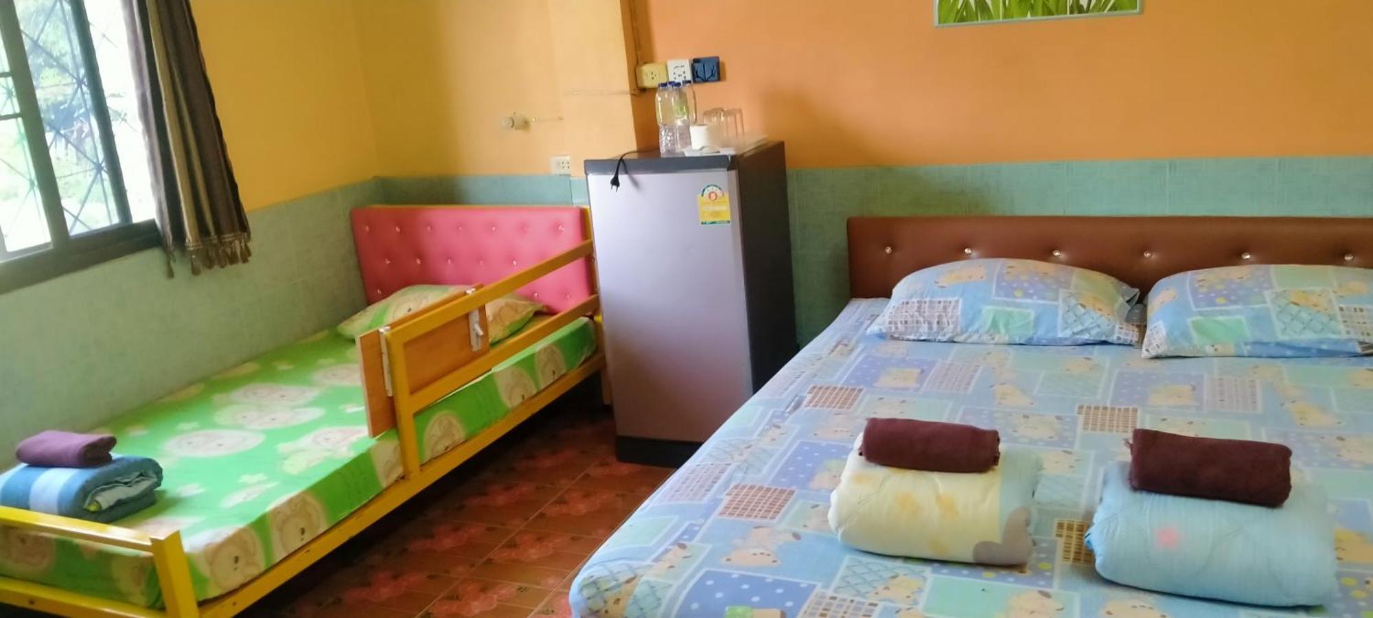 Ruengsrisiri Guesthouse Sukhothai Dış mekan fotoğraf