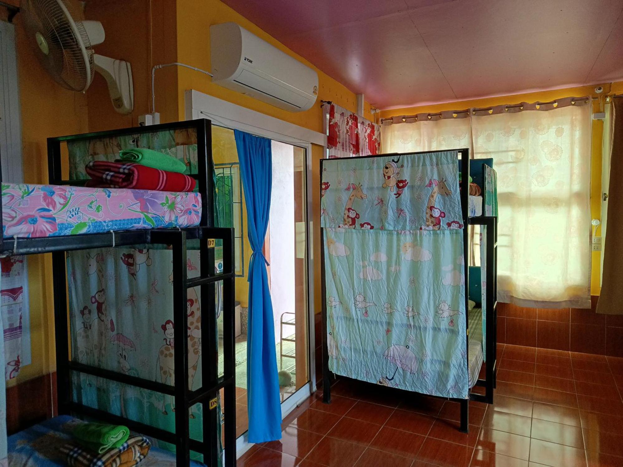 Ruengsrisiri Guesthouse Sukhothai Dış mekan fotoğraf