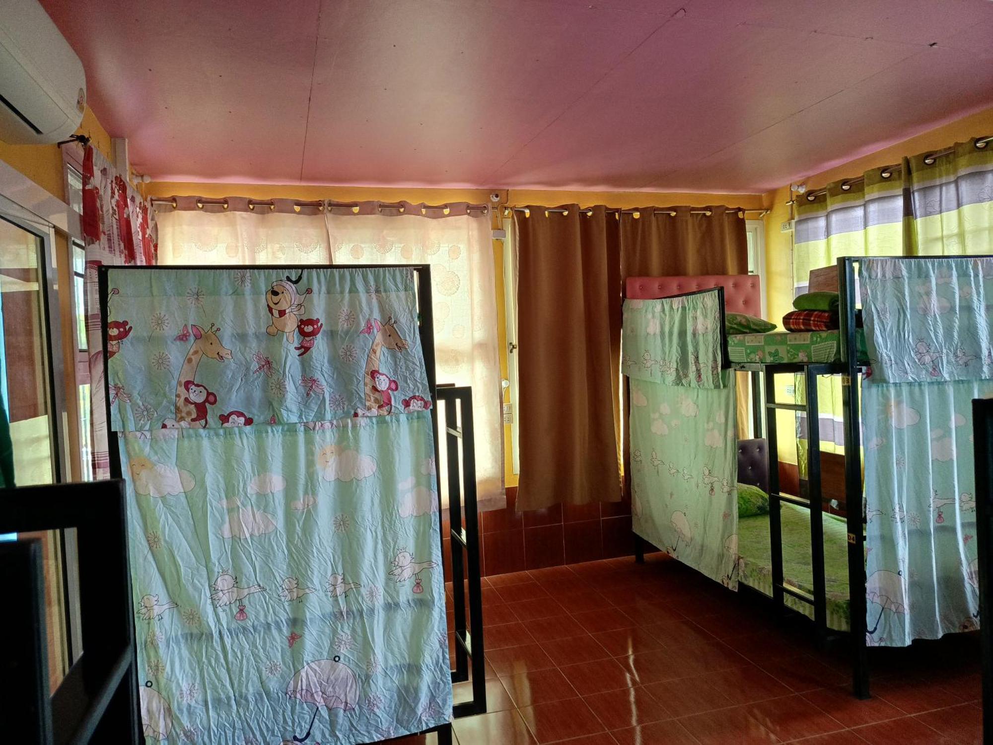 Ruengsrisiri Guesthouse Sukhothai Dış mekan fotoğraf