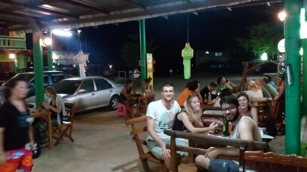 Ruengsrisiri Guesthouse Sukhothai Dış mekan fotoğraf
