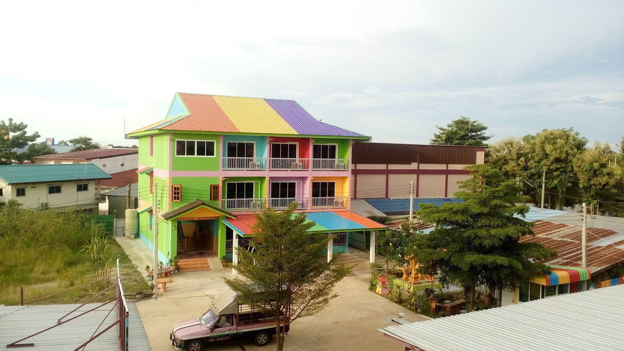 Ruengsrisiri Guesthouse Sukhothai Dış mekan fotoğraf