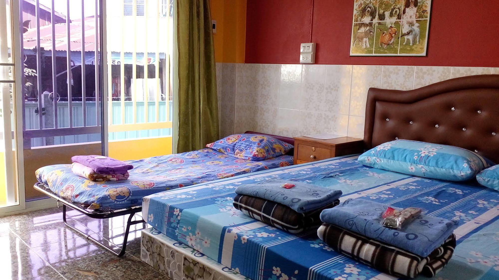 Ruengsrisiri Guesthouse Sukhothai Dış mekan fotoğraf